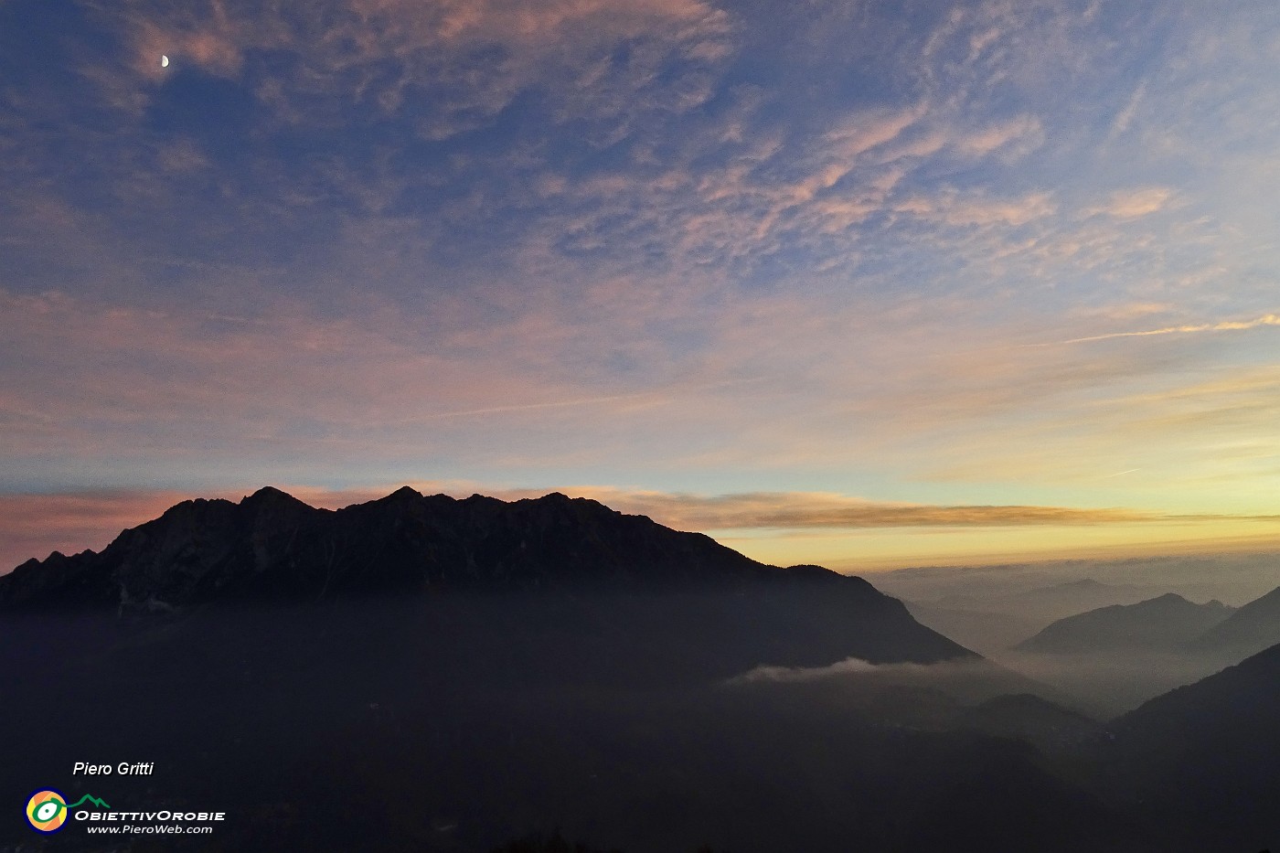 86 Tramonto in Alben con luna in cielo.JPG -                                